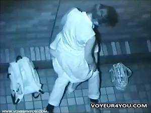 Bebé conocido en señ ...